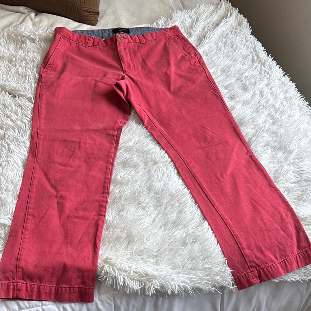 Banana Republic Nantucket red/salmon chinos 33/30 100% cotton